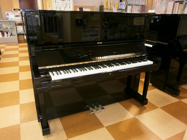 ヤマハリニューアルピアノ　U3M  1980年製