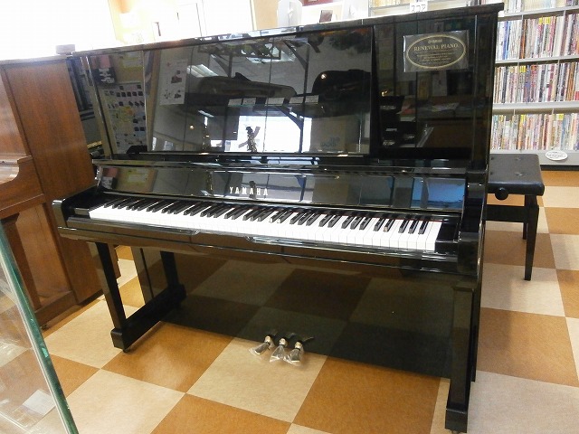 ヤマハリニューアルピアノ　UX30BL  1988年製