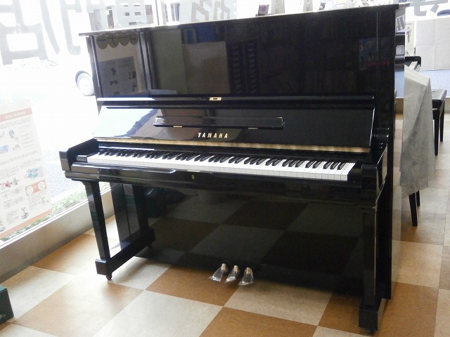 NikkyoGakkiセレクトピアノ　U3H  1977年製