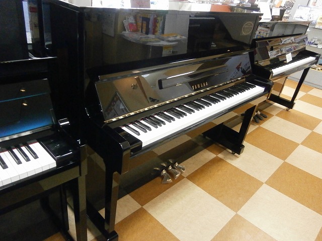 ヤマハリニューアルピアノ　U10BL 1987年製