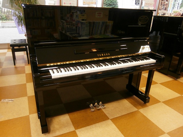 ヤマハリニューアルピアノ　U30BL  1989年製