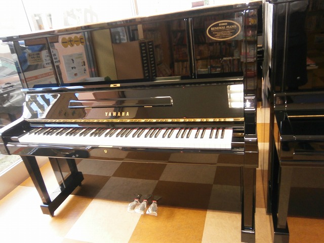 ヤマハリニューアルピアノ　UX3 1983年製