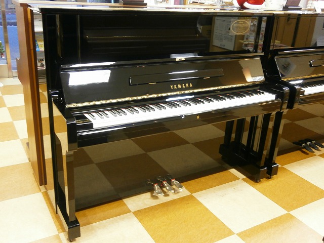 ヤマハリニューアルピアノ　YUS　1981年製