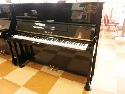 ヤマハリニューアルピアノ　U10Bl　1987年製